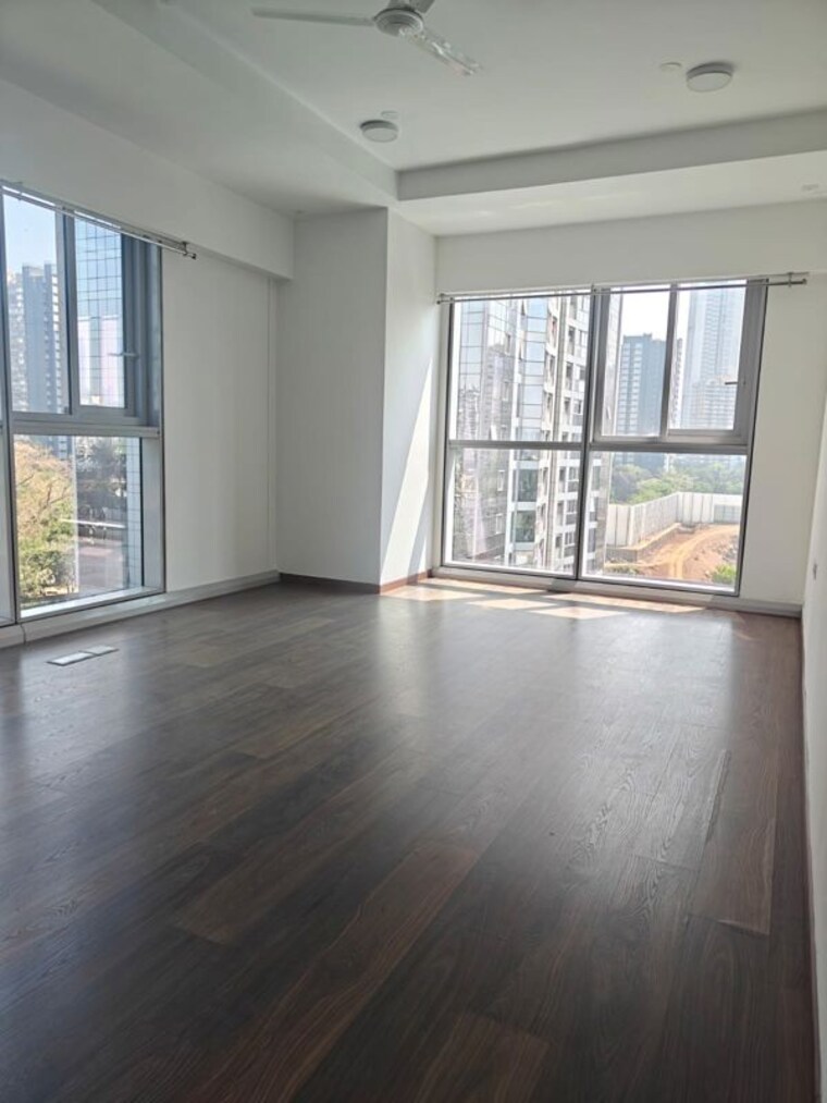 Room, bombay-realty-island-city-center-icc 4 Bedroom 3300 Sq.Ft. Apartment In Wadala Mumbai 10526203
