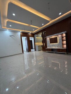 4 BHK +Builder Floor For Sale in Jaipuria Heritage