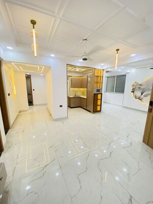 Room in 3 BHK Apartment at Dwarka – for Sale