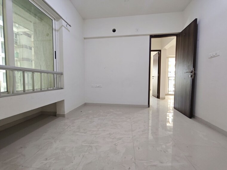 Room, marathon-nexzone-zenith-2 1.5 Bedroom 584 Sq.Ft. Apartment In New Panvel Navi Mumbai 10526243