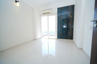 https://img.squareyards.com/secondaryPortal/optImages/IN_639197236051516764-1507260246454645.jpg Cover Image