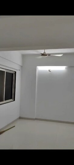 2 BHK Apartment For Sale in Silver Royal