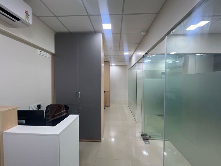 Kitchen, kamla-trade-world Commercial Office Space 650 Sq.Ft. In Lower Parel Mumbai 10526279