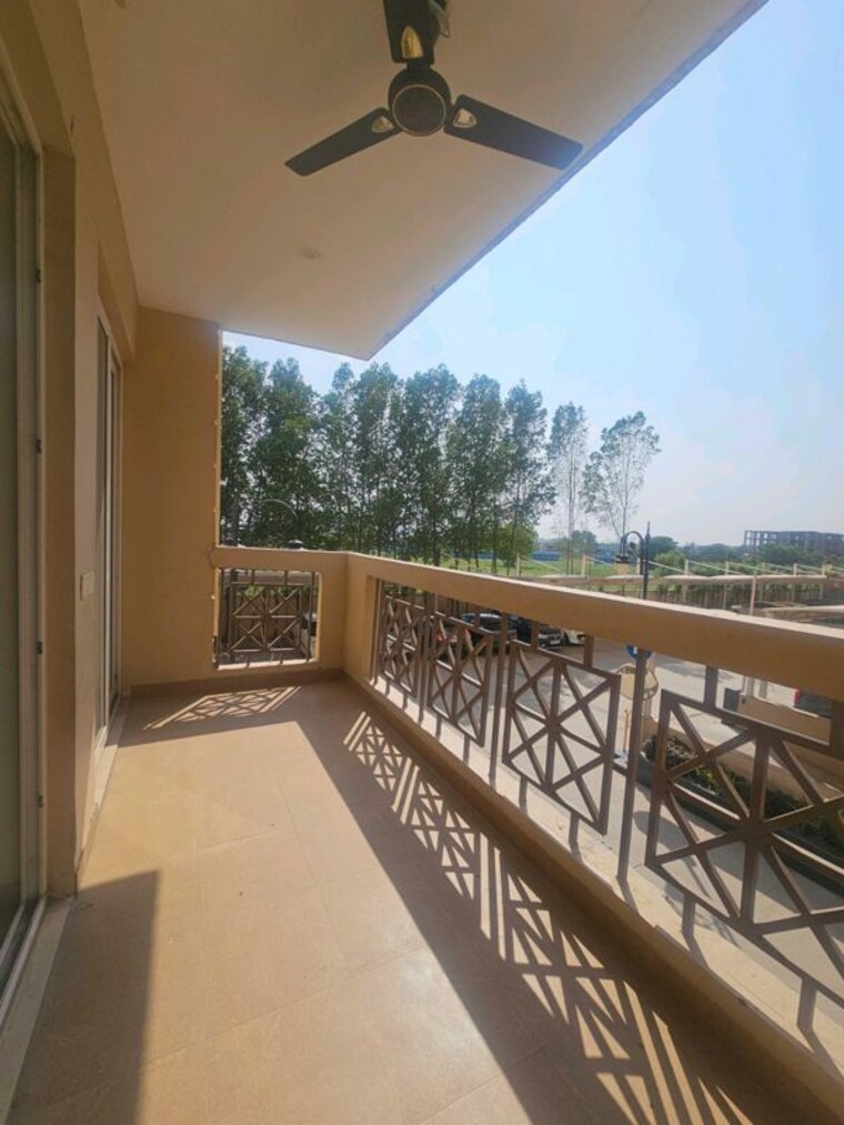 Balcony, affinity-greens 3 Bedroom 1440 Sq.Ft. Apartment In International Airport Road Zirakpur 10526283