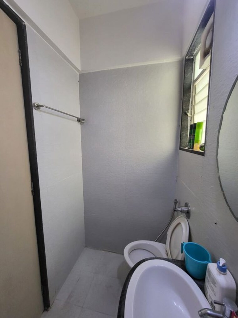 Bathroom, palladium-homes 2 Bedroom 800 Sq.Ft. Apartment In Dhanori Pune 10526280