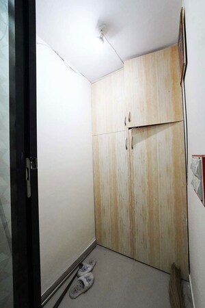Room in 2 BHK Apartment at Chandkheda – for Sale