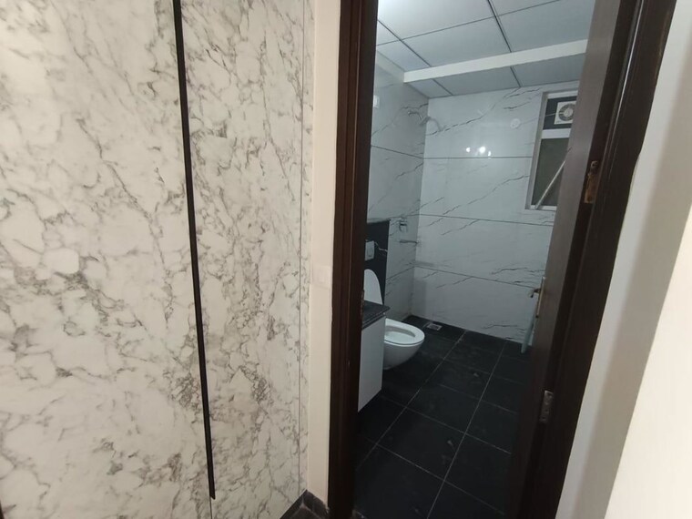 Bathroom, aura-gazania 3 Bedroom 1870 Sq.Ft. Apartment In Nabha Zirakpur 10526314