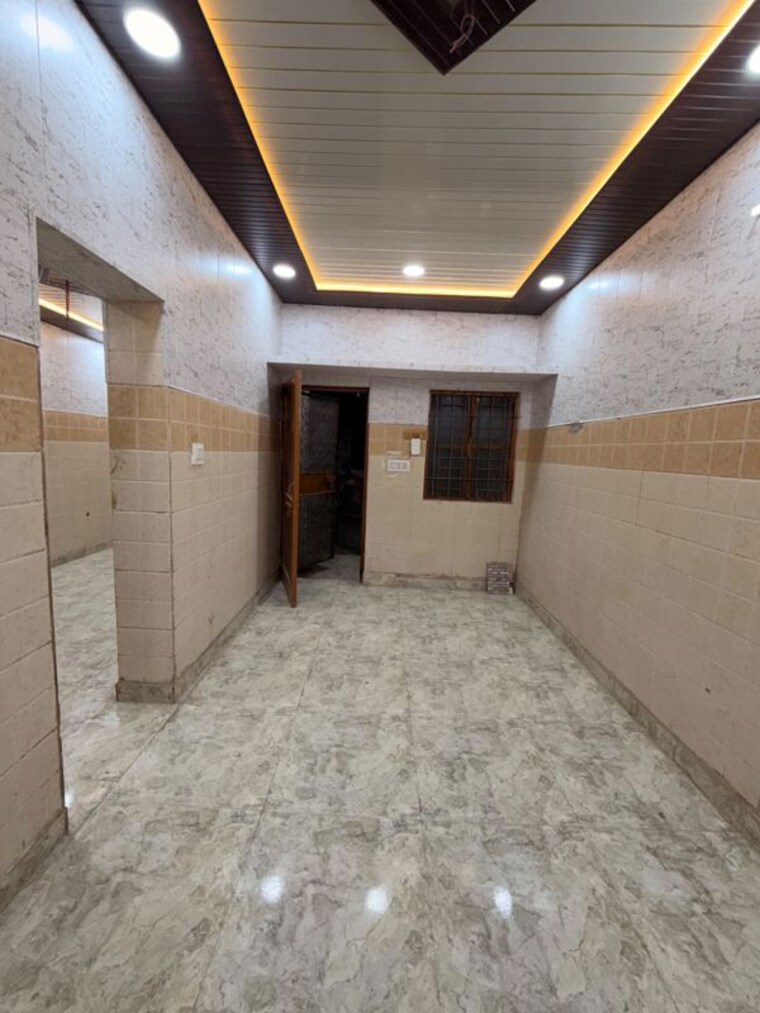 Kitchen, rohini sector 5 1 Bedroom 700 Sq.Ft. Builder Floor In Rohini Sector 5 Delhi 10526357