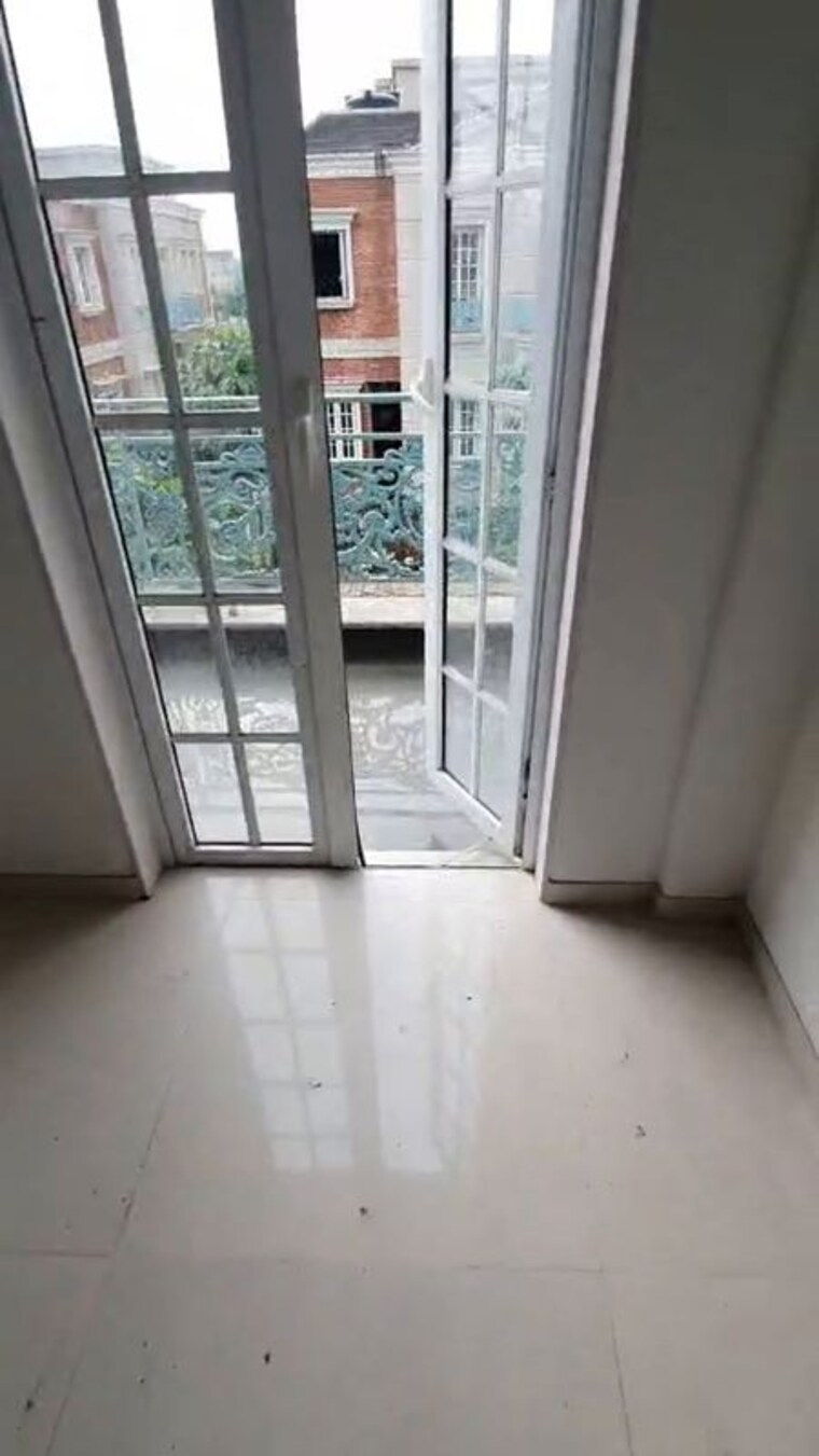 Balcony, lodha-villa-royale 3 Bedroom 2200 Sq.Ft. Apartment In Mankoli Thane 10520730