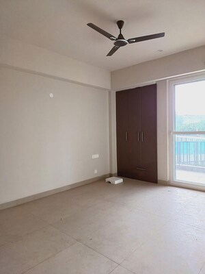3 BHK Apartment For Rent in SAV Gulnaar Meadows, Ambala Highway