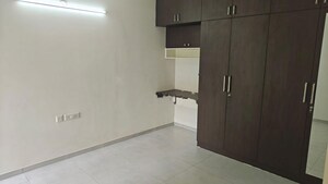Room in 2 BHK Apartment at Casagrand Boulevard, Hennur Road – for Rent