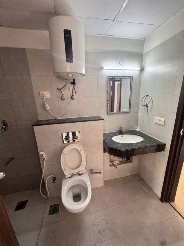 Bathroom, godrej-oasis 3 Bedroom 2066 Sq.Ft. Apartment In Sector 88a Gurgaon 10526413