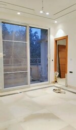 3 BHK + Servant Room 1400 Sq.Ft. Builder Floor in East Of Kailash
