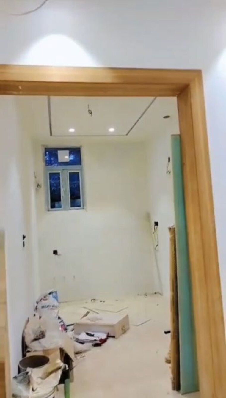 undefined, east of kailash 3 Bedroom 1400 Sq.Ft. Builder Floor In East Of Kailash Delhi 10526465