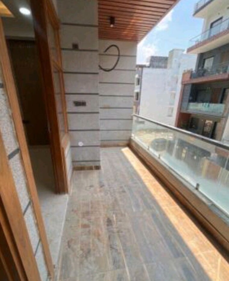 Balcony, fidato-honour-homes 3 Bedroom 155 Sq.Yd. Builder Floor In Sector 89 Faridabad 10526490
