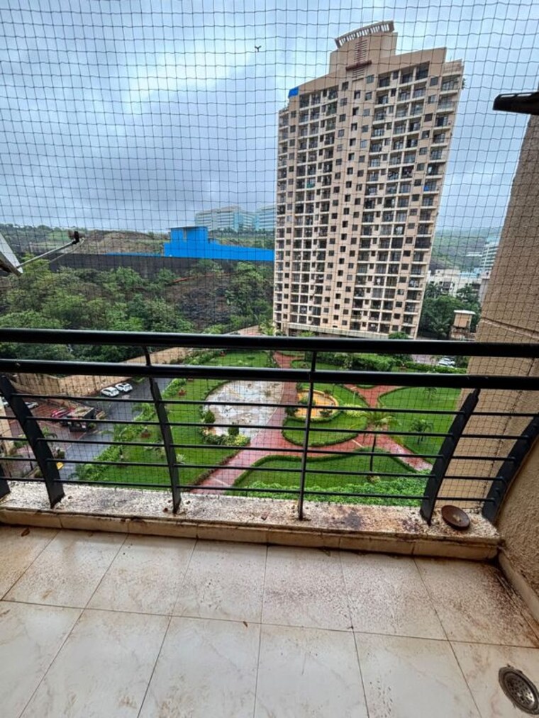 Balcony, k-raheja-heights 2 Bedroom 800 Sq.Ft. Apartment In Malad East Mumbai 10526501