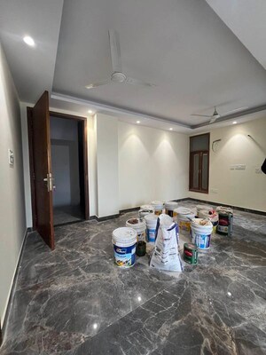 Parking in 2 BHK Builder Floor at Freedom Fighters Enclave – for Sale