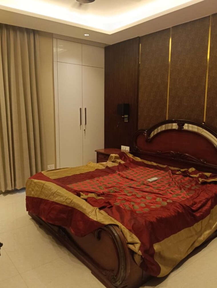 Bedroom, naraina 3 Bedroom 200 Sq.Yd. Builder Floor In Naraina Delhi 10526461