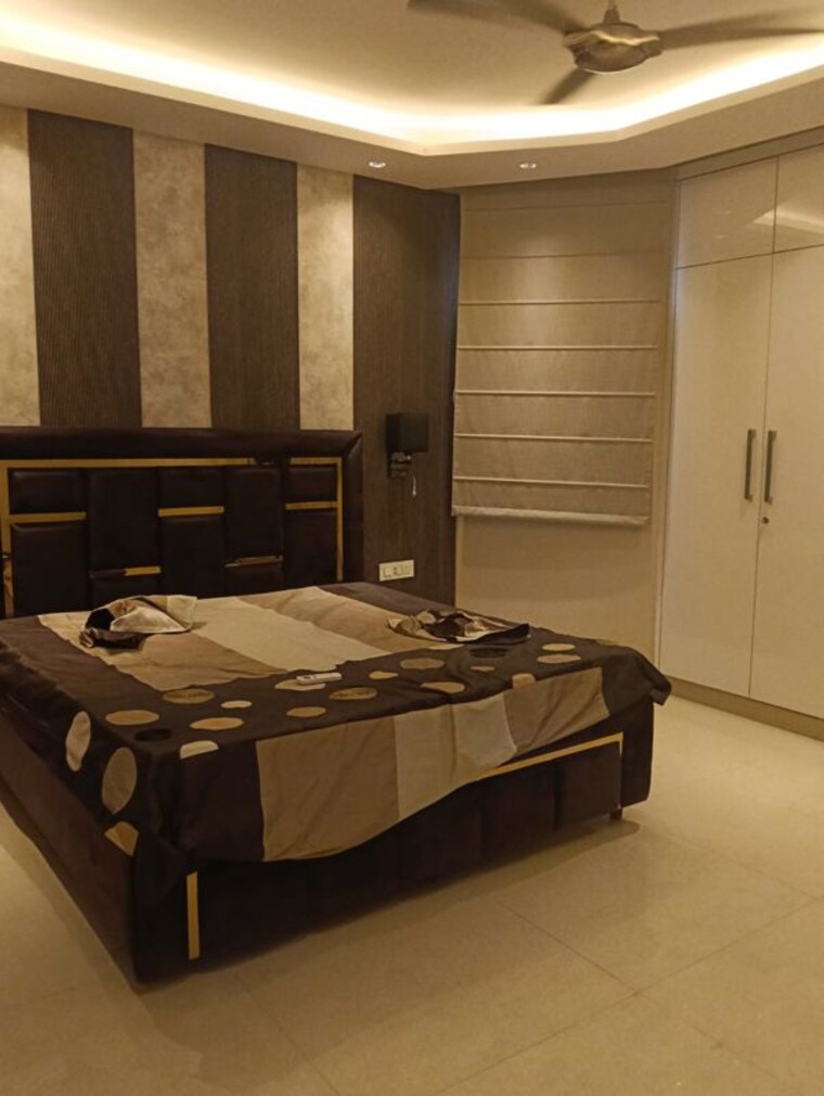 Bedroom, naraina 3 Bedroom 200 Sq.Yd. Builder Floor In Naraina Delhi 10526461