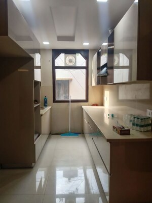 Kitchen in 3 BHK Builder Floor at Naraina – for Rent