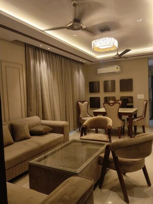 Gym in 3 BHK Builder Floor at Naraina – for Rent