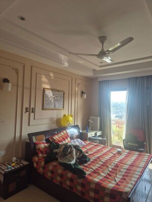 Bedroom in 3 BHK Builder Floor at Sector 22 – for Rent