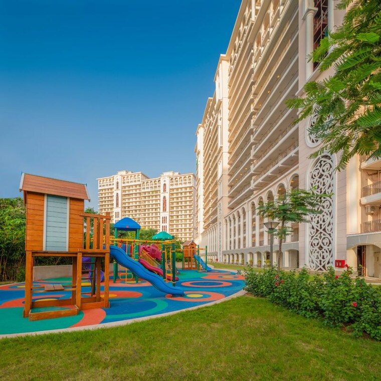 Exterior View, dlf-the-skycourt 3 Bedroom 1930 Sq.Ft. Apartment In Sector 86 Gurgaon 10526489