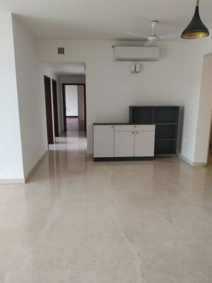 Room in 3 BHK Apartment at Karle Zenith, Hebbal – for Sale