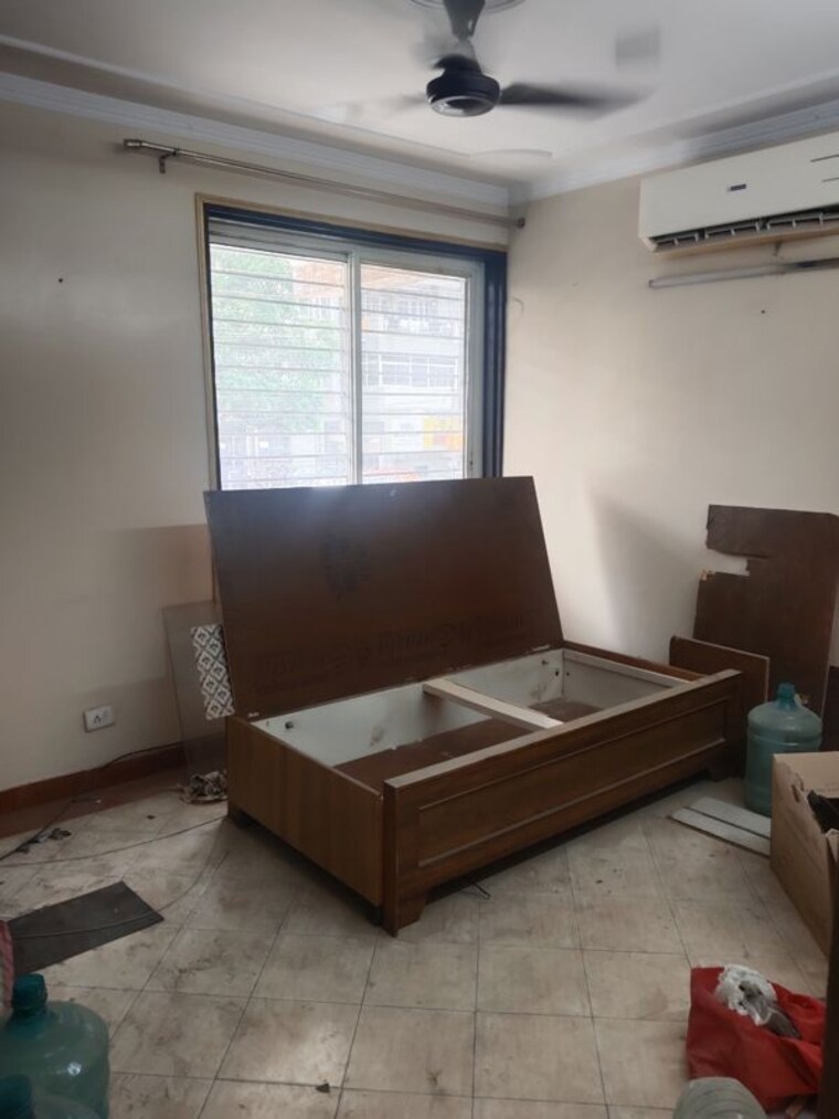Living Room, sector 46 3 Bedroom 1350 Sq.Ft. Apartment In Sector 46 Faridabad 10526555