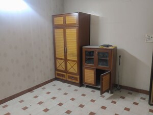 Bedroom in 3 BHK Apartment at Sector 46 – for Rent