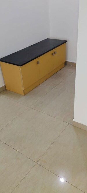 Room in 3 BHK Apartment at Nitesh Caesars Palace, Kanakapura Road – for Rent