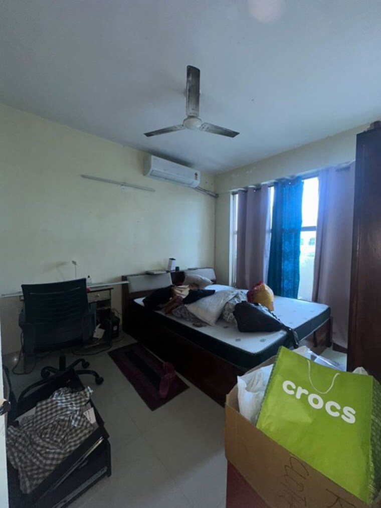 Bedroom, pyramid-square-67a 2 Bedroom 700 Sq.Ft. Apartment In Sector 67 Gurgaon 10526571