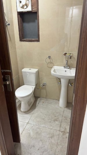 Bathroom in 3 BHK Builder Floor at Fidato Honour Homes, Sector 89 – for Sale