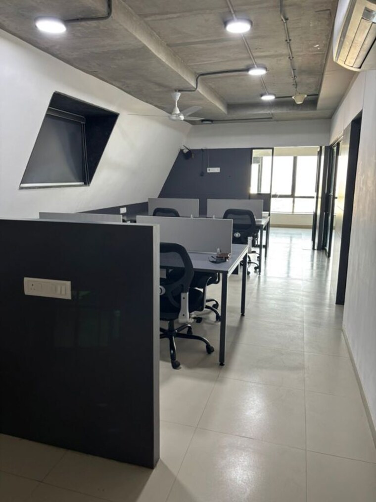 Kitchen, shivalik-shilp Commercial Office Space 1202 Sq.Ft. In Sanidhya Ahmedabad 10526583