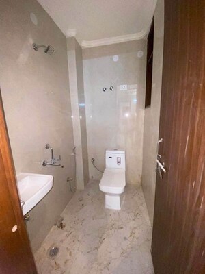 Bathroom in 1 BHK Builder Floor at Saket – for Rent