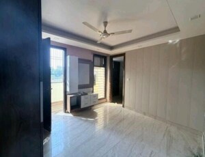 Bedroom in 2 BHK Builder Floor at Amolik Residency, Sector 86 – for Rent