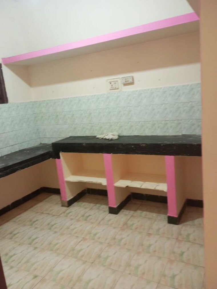 Kitchen, sector 21 2 Bedroom 1300 Sq.Ft. Builder Floor In Sector 21 Gurgaon 10526587