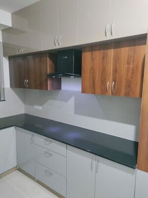 Kitchen in 3 BHK Apartment at Hirandahalli – for Rent