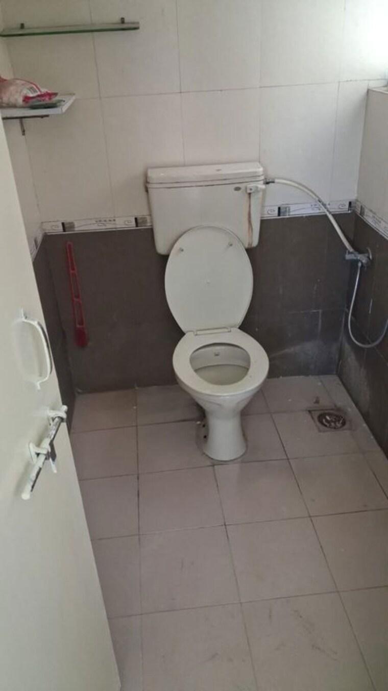Bathroom, bhosari 2 Bedroom 750 Sq.Ft. Apartment In Bhosari Pune 10526624