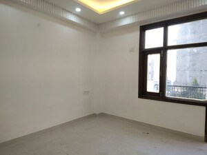 Room in 3 BHK Builder Floor at Chattarpur – for Sale