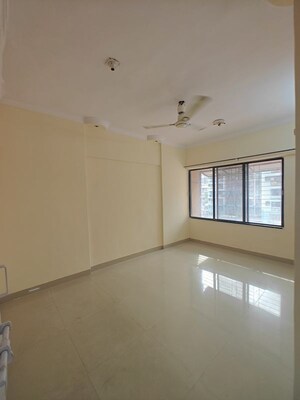 Room in 2 BHK Apartment at Raval Tower, Cbd Belapur Sector 11 – for Rent