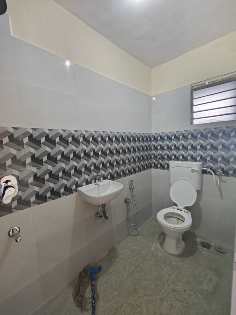 Bathroom, raval-tower 2 Bedroom 1100 Sq.Ft. Apartment In Cbd Belapur Sector 11 Navi Mumbai 10526623
