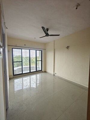 Room in 2 BHK Apartment at Raval Tower, Cbd Belapur Sector 11 – for Rent