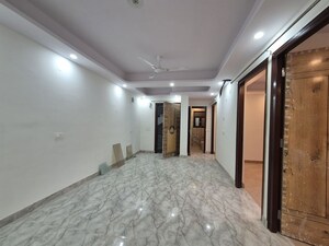 Hall in 3 BHK Villa at Palm Residency Chhatarpur, Chattarpur – for Rent