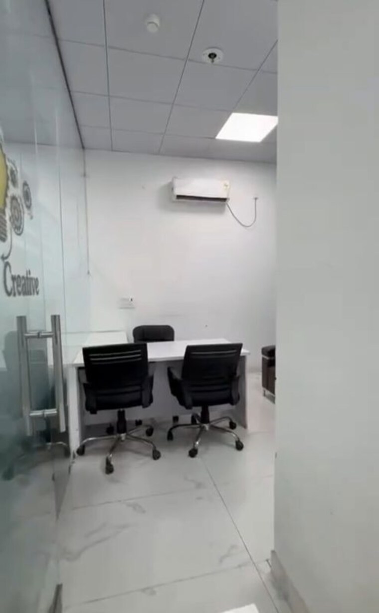 Team Area, dah-greentech-nx-one Commercial Office Space 2568 Sq.Ft. In Tech Zone 4 Greater Noida Greater Noida 10450416