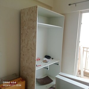 Room in 3 BHK Apartment at Mahagun Mywoods, Sector 16c Greater Noida – for Rent