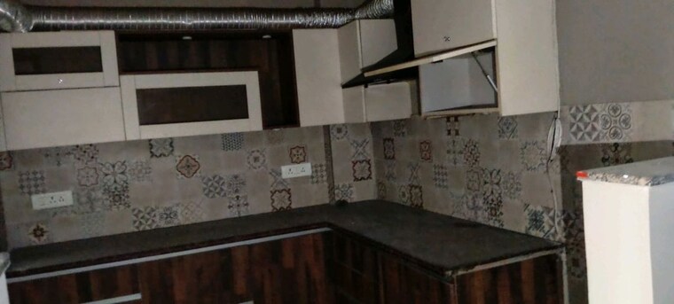 Kitchen, sector 21 3 Bedroom 1600 Sq.Ft. Builder Floor In Sector 21 Gurgaon 10526711