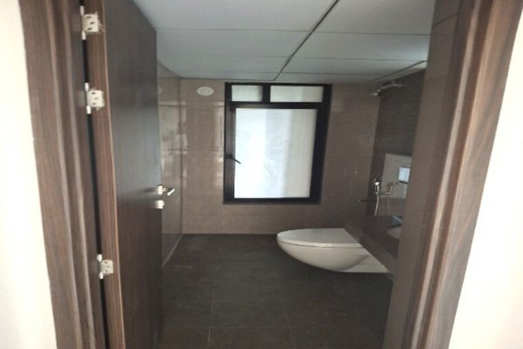Bathroom, duville-riverdale-grove 2 Bedroom 738 Sq.Ft. Apartment In Kharadi Pune 10526683