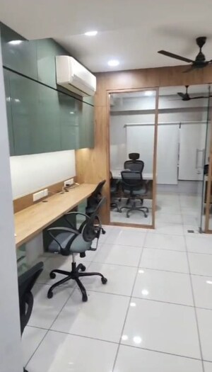  Office Space For Rent in Sun Westbank, Navrangpura