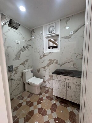 Bathroom in 3 BHK Apartment at Palm Residency Chhatarpur, Chattarpur – for Rent